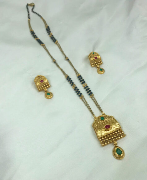 Antique-Indian plaque style mala set dujour stores