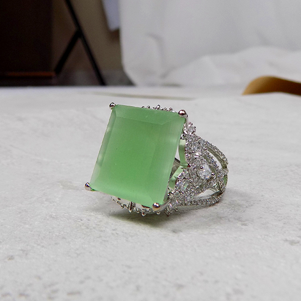 Mint-green Jade and Rhodium-plated frame dujourstores